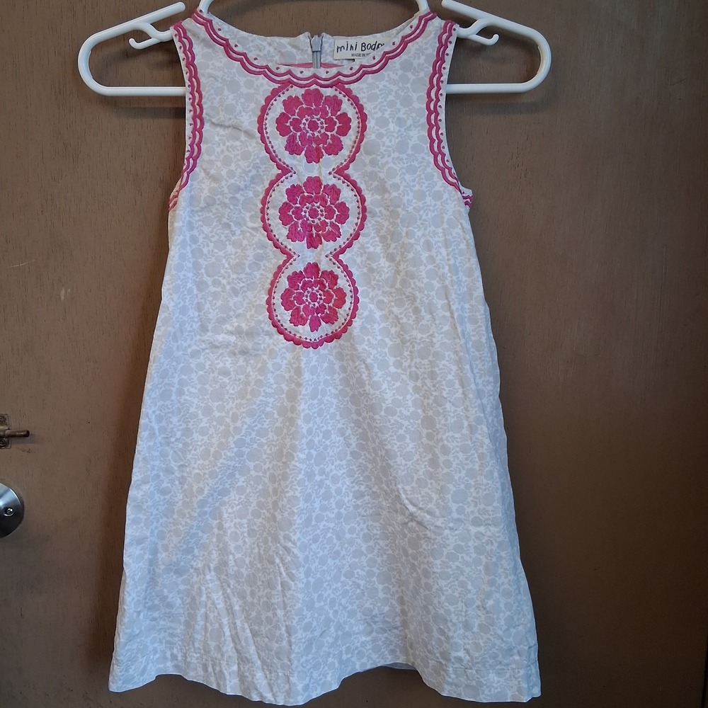 Mini Boden Girls Sleeveless Dress 6-7 Years Embroidered